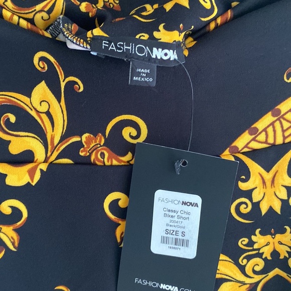Fashion Nova Classy Chic Biker Short Black/Gold, Size S - Picture 3 of 8